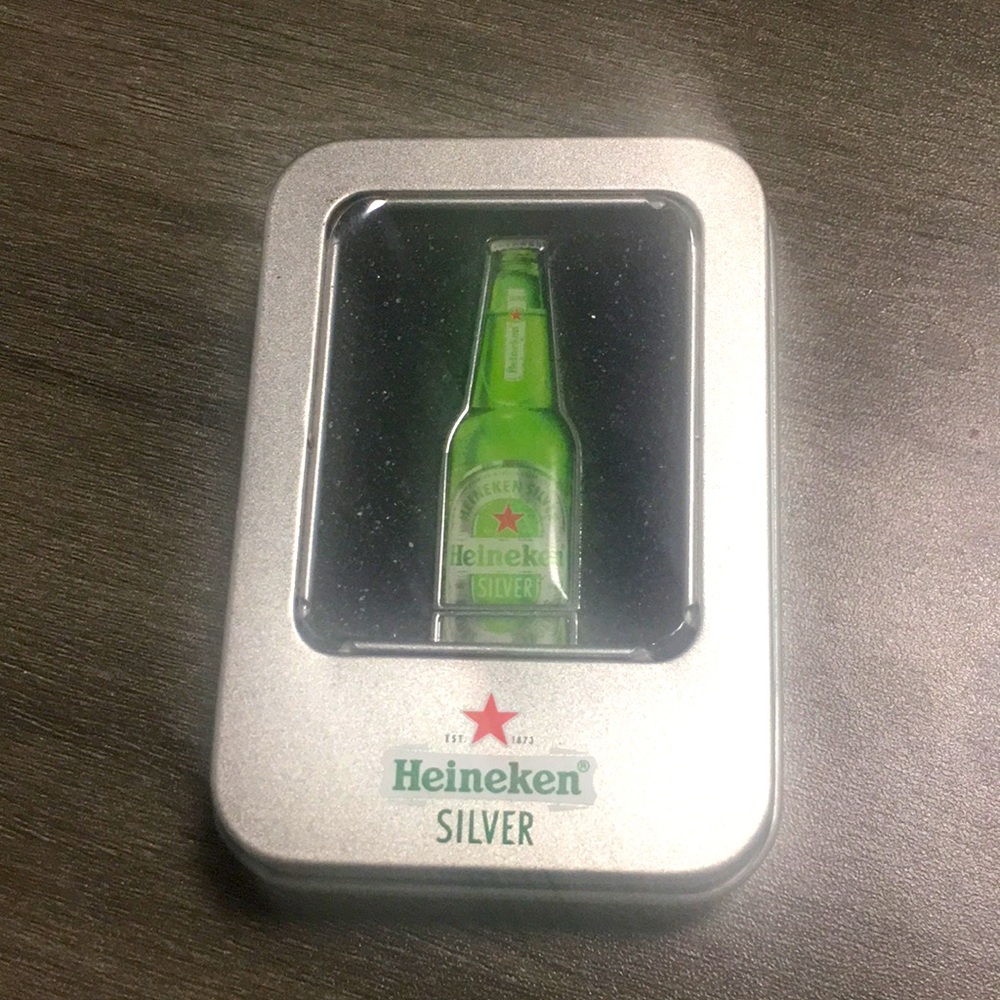 USB flash drive